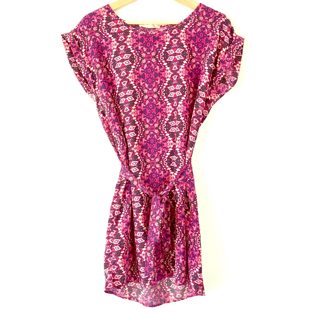 Light airy tunic dress. Pink print. Tie back